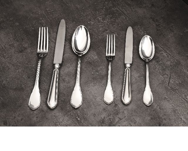 Cutlery set silver