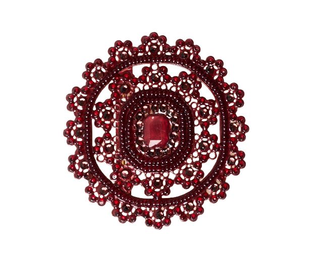 Spilla in ottone dorato con strass bordeaux
