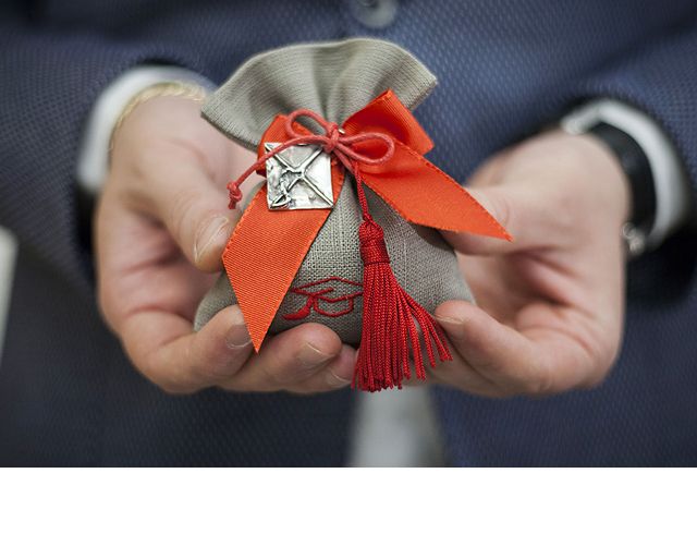 Bomboniera Laurea Cappello Della Laurea Argento Selezione Zanolli 129752 630b866