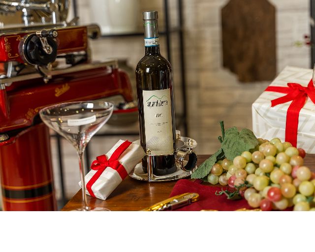 Set Vino Argento Trilaminato 3 Pezzi Portabottiglia Tappo E Salvagoccia Selezione Zanolli 172358 624w6022
