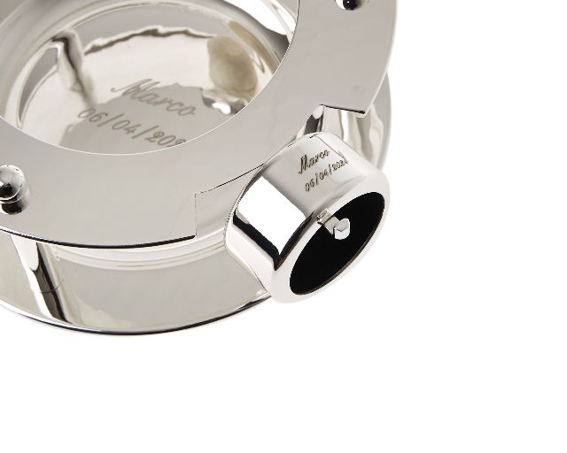 Set Vino Argento Trilaminato 3 Pezzi Portabottiglia Tappo E Salvagoccia Selezione Zanolli 172358 624w6022