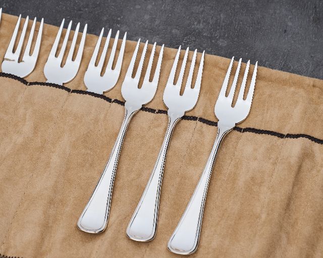 Set Posate Pesce Argento 16 Pezzi In Stile Inglese Usato Ricondizionato Zanolli Vintage 190521 Us0008744