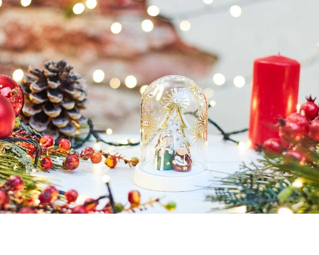 Idea regalo natale presepe nella campana di vetro