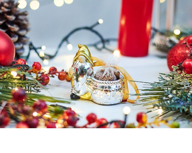 Idea regalo natale babbo natale con lenticchie oro