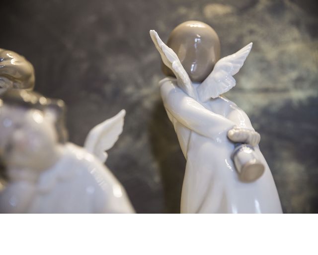 Curious Angel Porcelain Lladro