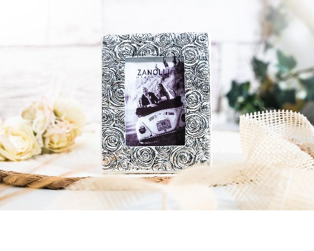 Picture Frame With Roses Decoration And Sugared Almonds Selezione Zanolli 171206 890me1528hx