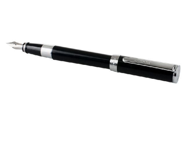 Penna stilografica tu resin nera