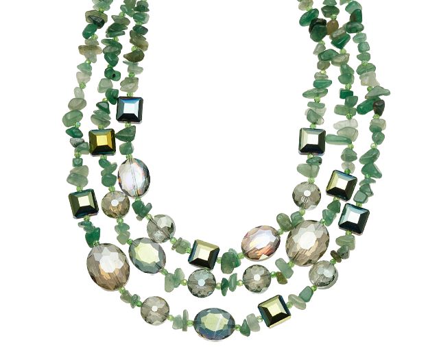 Necklace 3 strands with crystals and jadeite