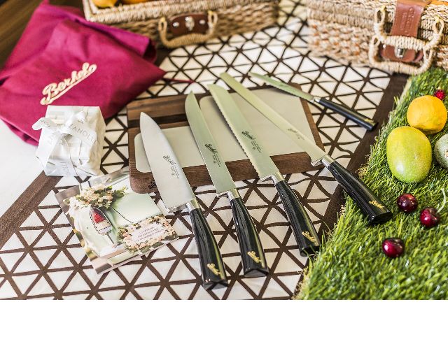 Set chef 5 pezzi elegance acciaio con manico nero confezione regalo