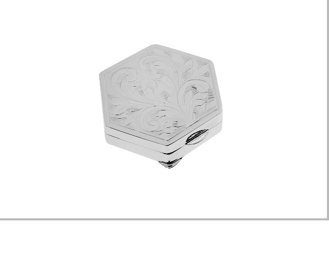 Pill box silver with engraving