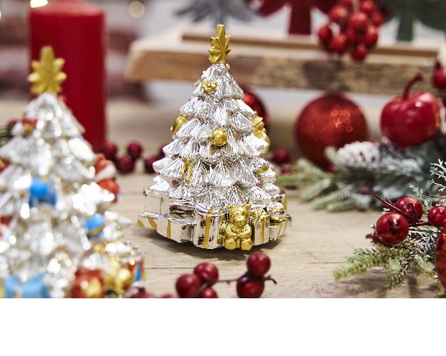 Christmas tree music box