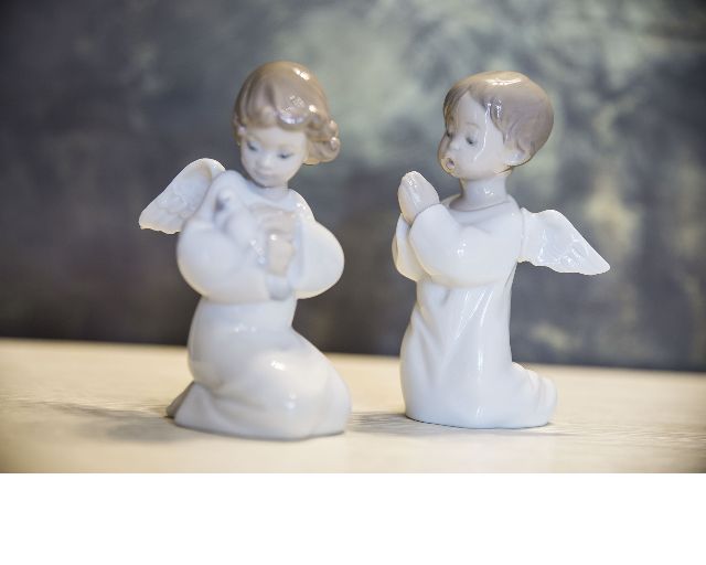 Angel Preying Porcelain Lladro