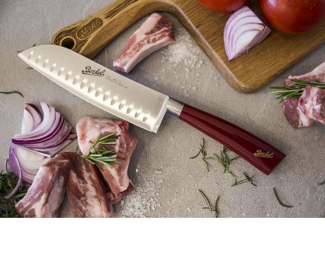 Coltello santoku elegance acciaio con manico rosso