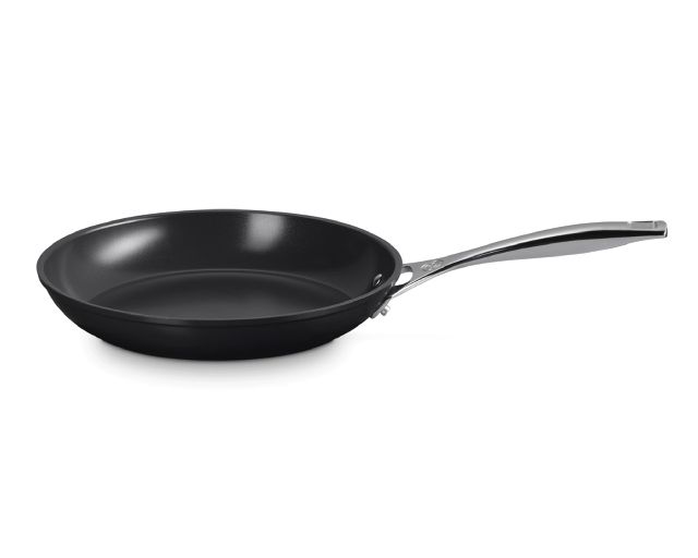 Low pan essential