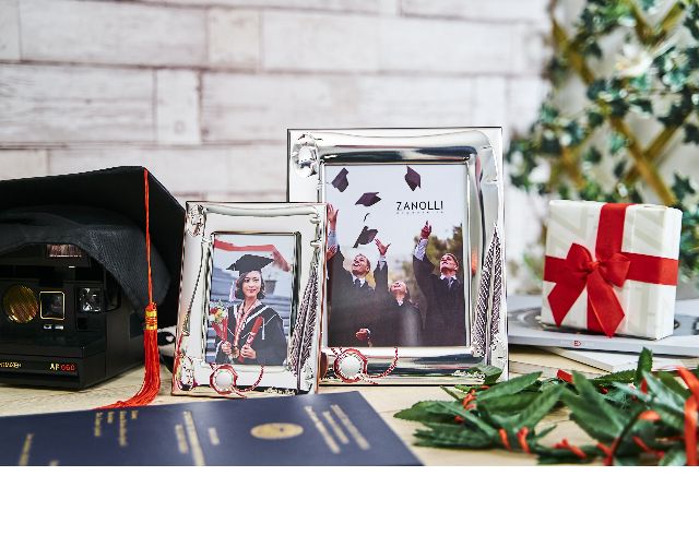 Picture frame graduation bilaminated silver