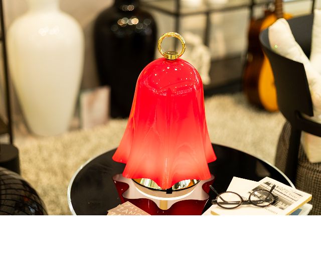 Lampada Da Tavolo Fantasmino Xl Vetro Di Murano Rosso E Lattimo Venini 183767 93184763rvla