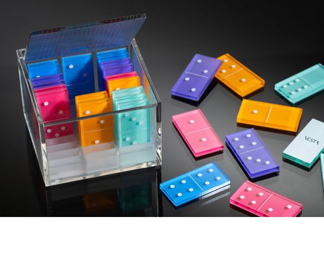 Domino Vesta