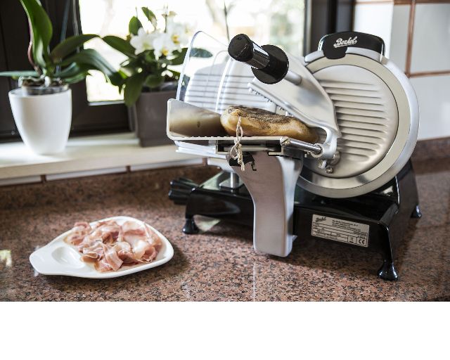 Electric meat slicer red line 250 steel black