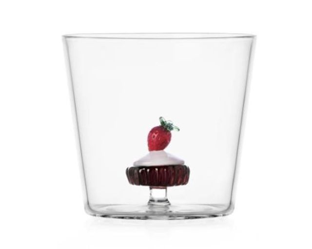 Tumbler glass patisserie strawberry cake