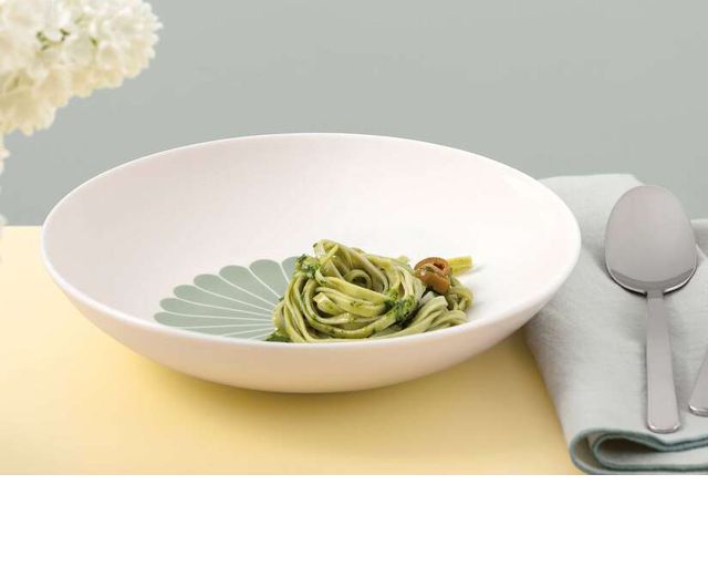 Pasta Plate Fleur Vert Porcelain Villeroy E Boch
