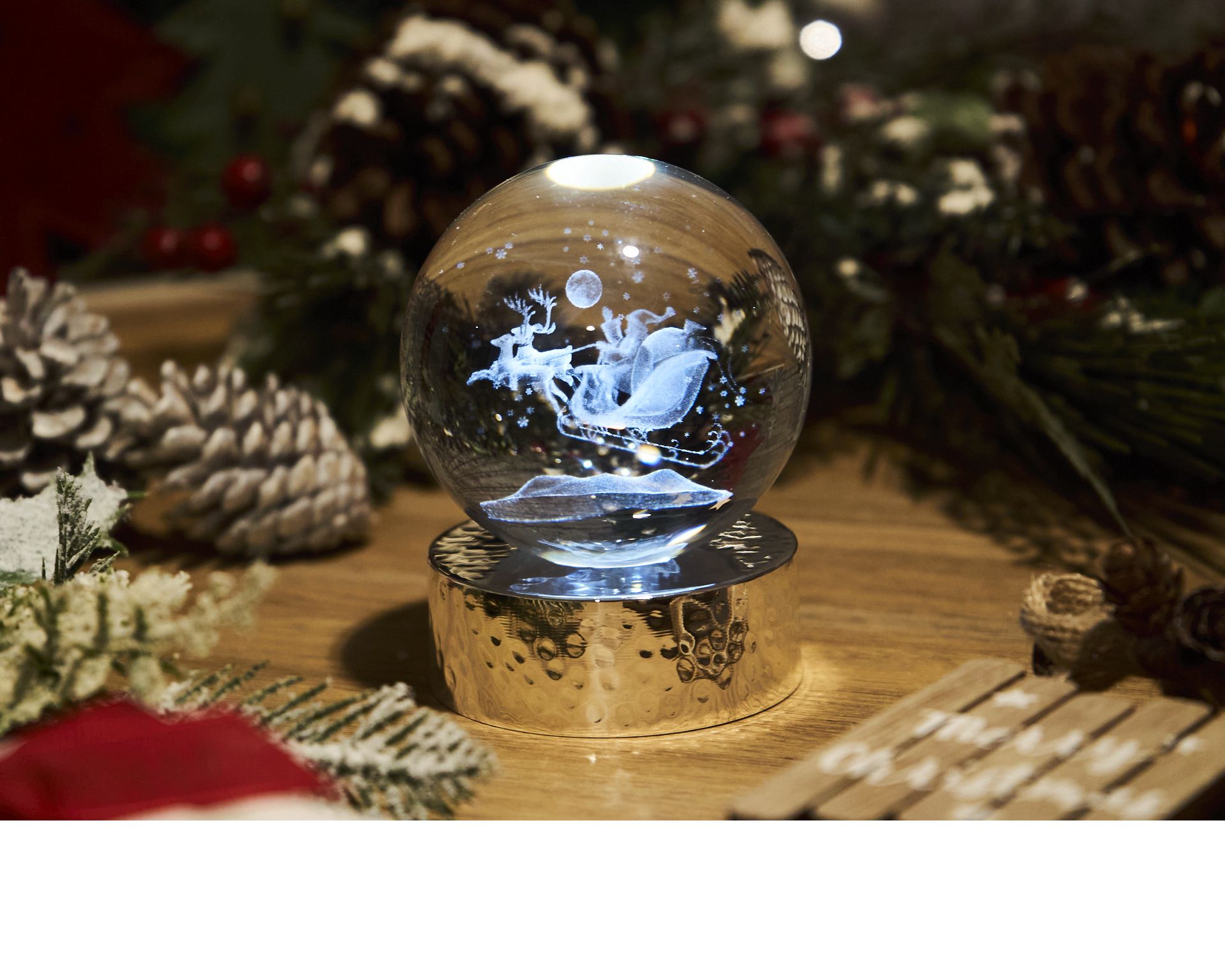 Crystal Ball Santa Claus With 3d Laser Engraving And Polished Silver Base Selezione Zanolli 185444 624babbo05