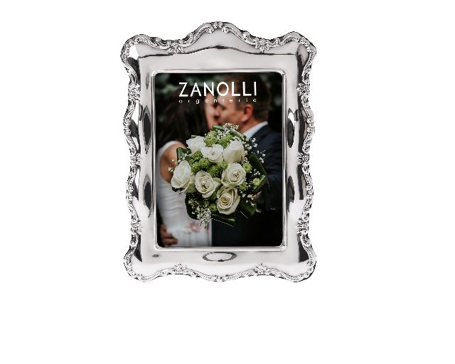 Picture frame silver in victorian style