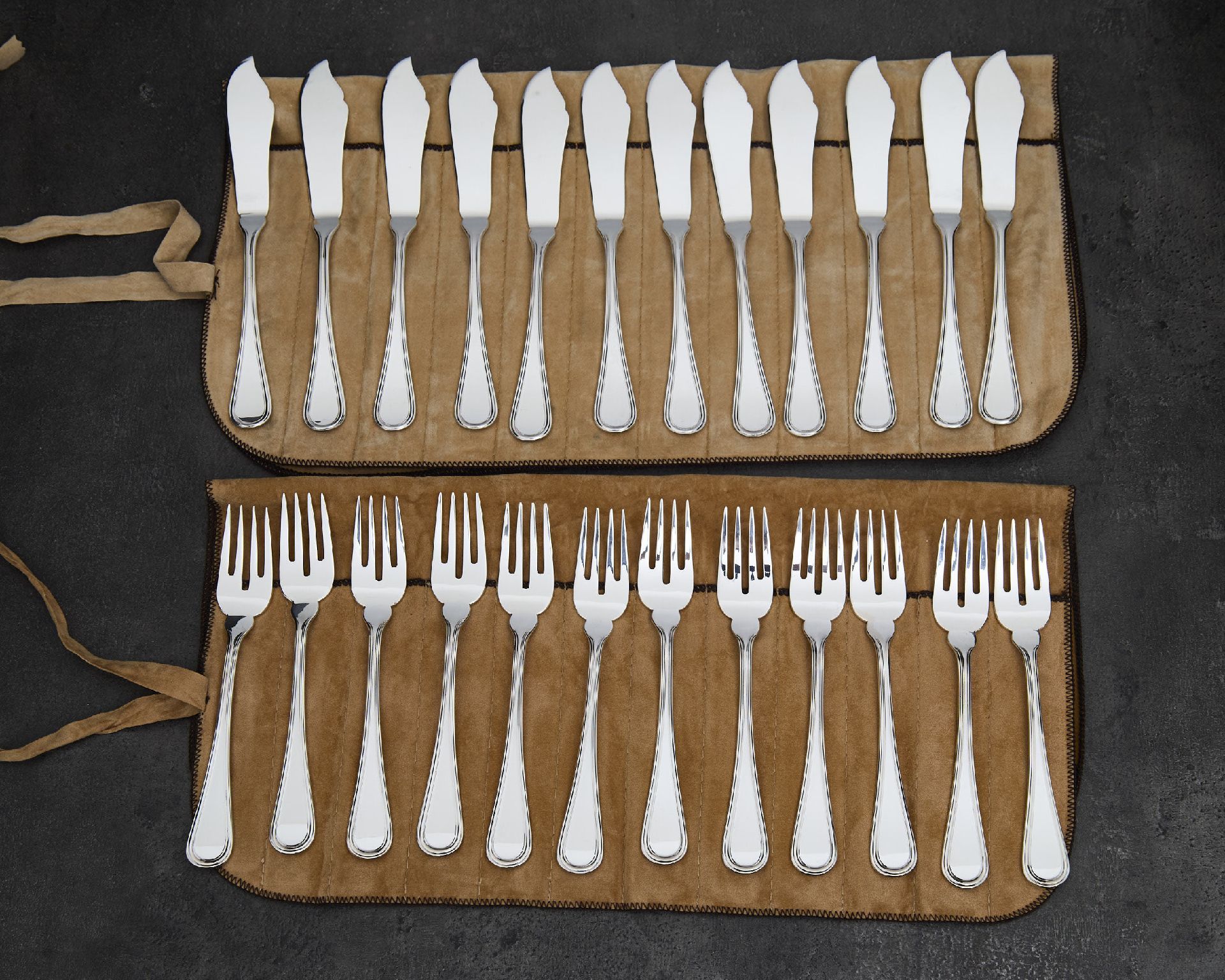 Servizio Posate Pesce Argento 24 Pezzi In Stile Inglese Usato Ricondizionato Zanolli Vintage 188018 Us0007872