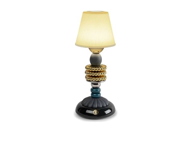 Lampada da tavolo firefly porcellana by olga hanono
