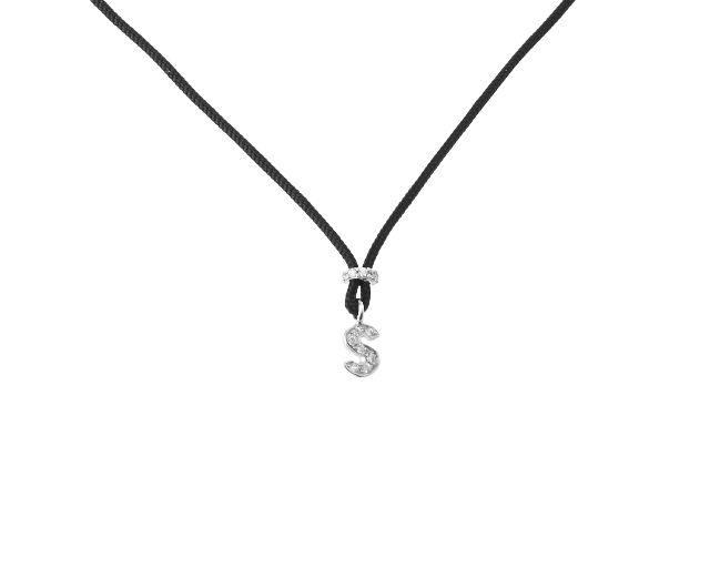 Necklace gold 750‰ with pendant letter s