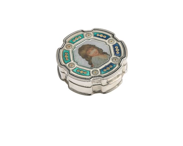 Round pill box silver with green enamel