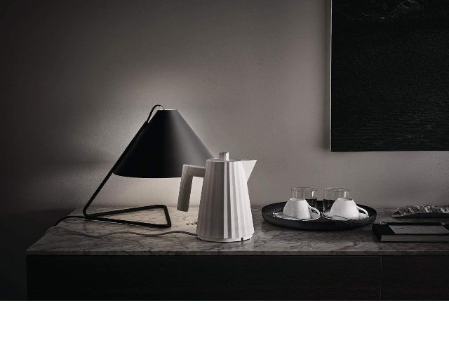 Electric kettle plissè white