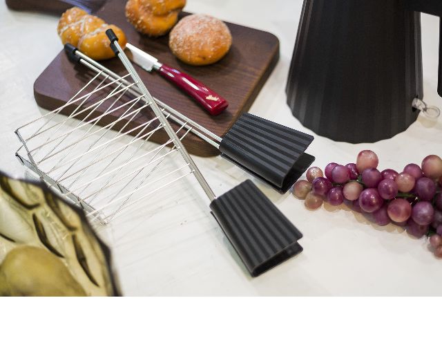 Set Pinze Plisse Nero 2 Pezzi Alessi 166218 902mdl08rab