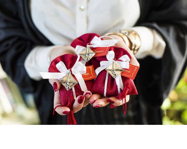 Bomboniera Laurea Cappello Della Laurea Argento Con Sacchetto Portaconfetti Selezione Zanolli 170257 630b866hx