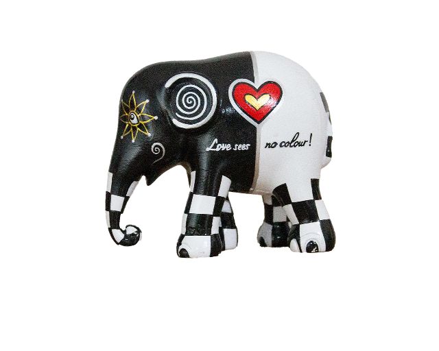 Elephant Parade Love Sees No Colour Elephant Parade