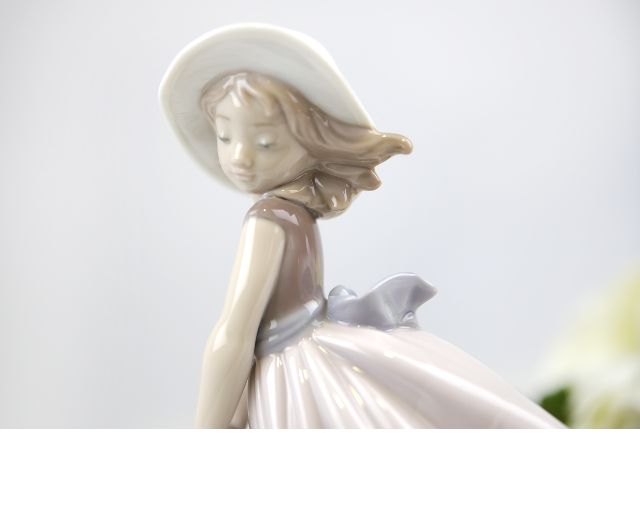 Deliziosa Innocenza Porcellana Lladro