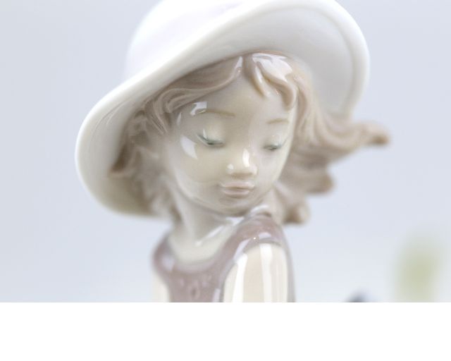 Deliziosa Innocenza Porcellana Lladro