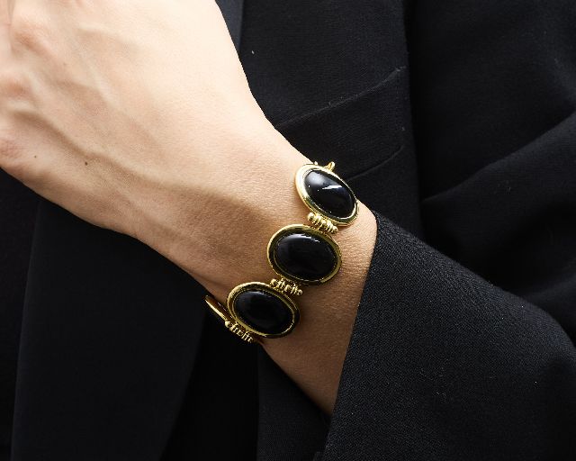 Bracciale Ottone Finitura Oro Con Occhio Di Gatto Nero Sovrani 190129 814j11893