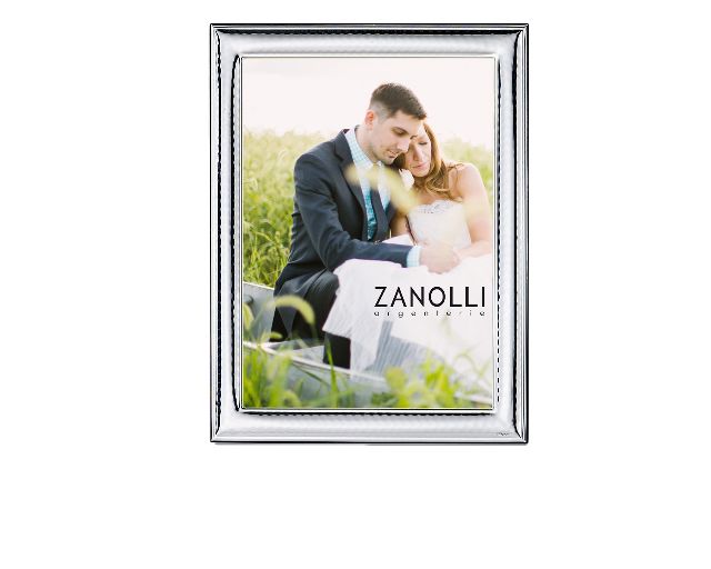 Picture frame bilaminated silver with glossy band
