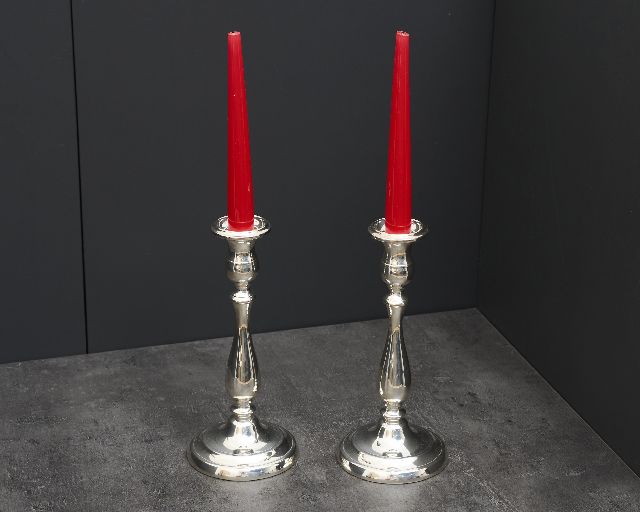 Coppia di candelieri monofiamma argento 400 grammi in stile inglese usato ricondizionato