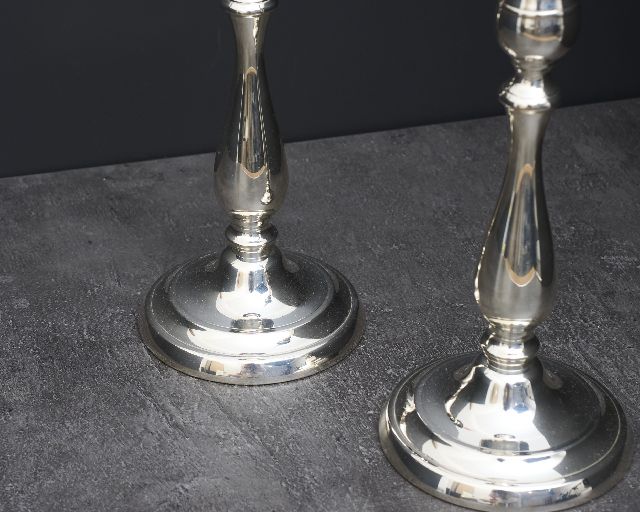 Coppia Di Candelieri Monofiamma Argento In Stile Inglese Usato Ricondizionato Zanolli Vintage 190764 Us0008861