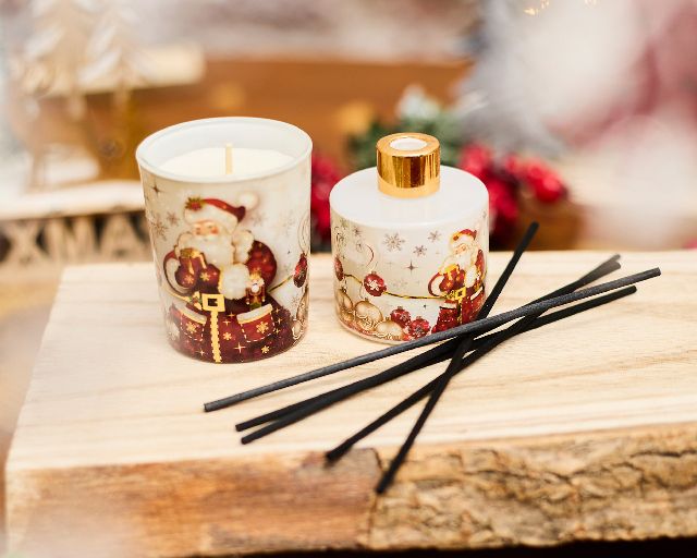 Idea regalo natale cofanetto diffusore e candela babbo natale alla fragranza vaniglia
