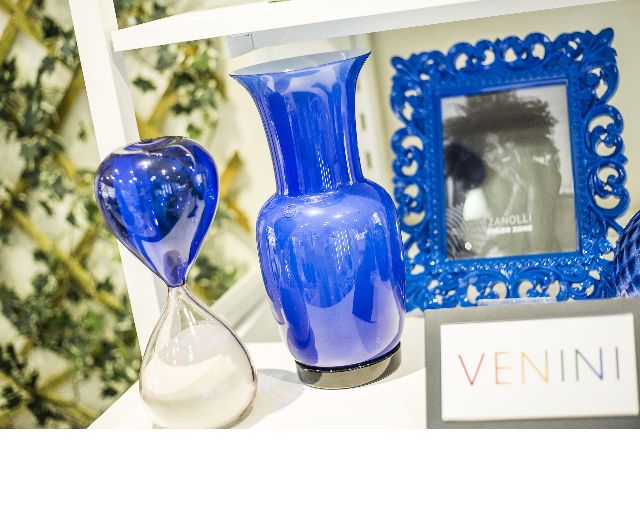 Vaso Opalino Vetro Di Murano Zaffiro E Lattimo Venini 170905 93170622zala