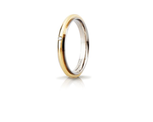 Wedding ring andromeda gold 750‰ with diamond