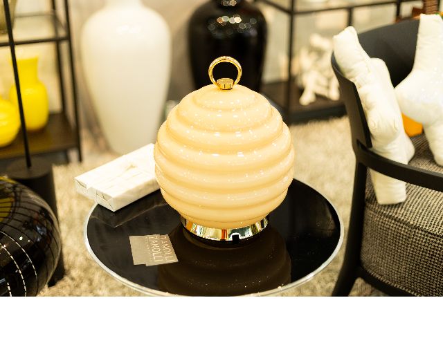 Lampada Da Tavolo Gran Deco Vetro Di Murano Pesca E Lattimo Venini 183769 93184766psla