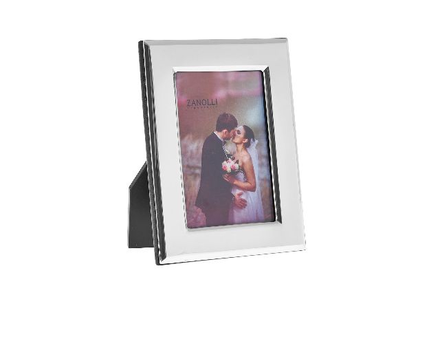 Picture frame silver with flat band and rounded angles
