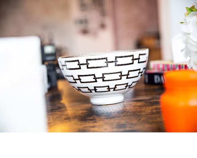 Round bowl catene nero porcelain